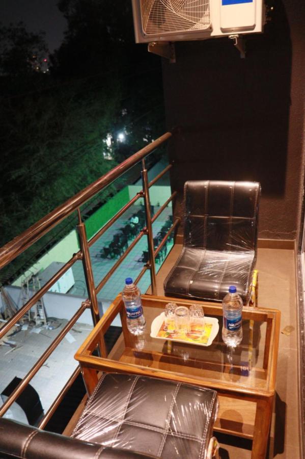 Hotel Candor Amigo Airoli Mind Space Navi Mumbai Luaran gambar