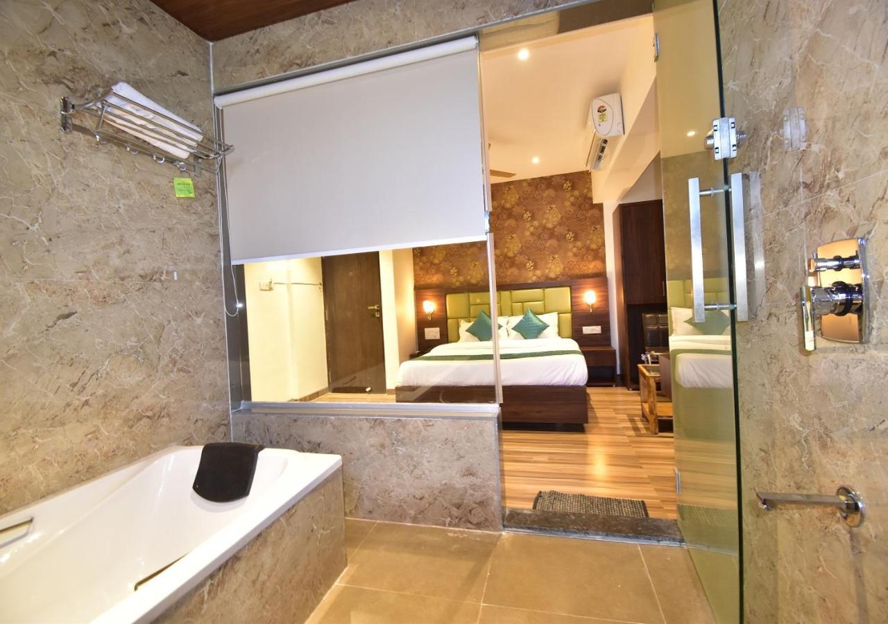Hotel Candor Amigo Airoli Mind Space Navi Mumbai Luaran gambar