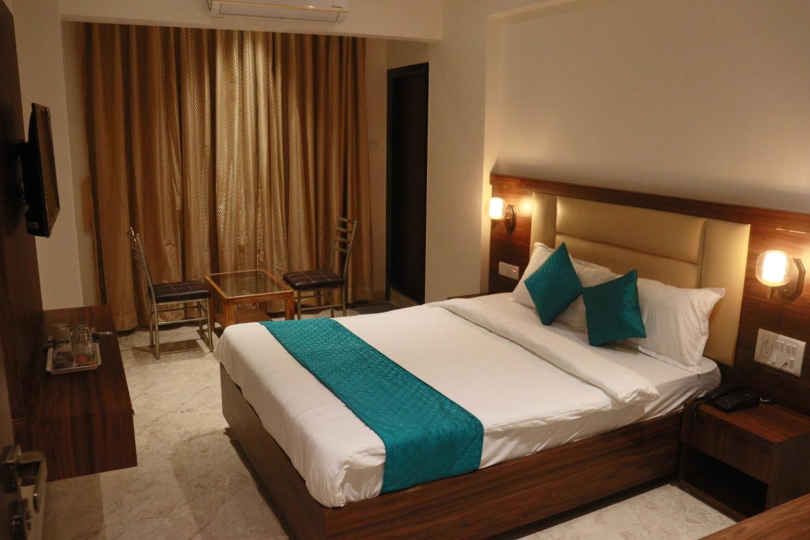 Hotel Candor Amigo Airoli Mind Space Navi Mumbai Luaran gambar